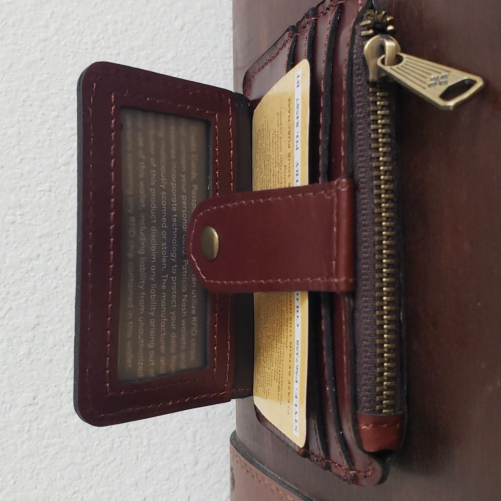 Patricia Nash Nerina Crossbody & Cassis RFID Leather Wallet English Country - Picture 7 of 16